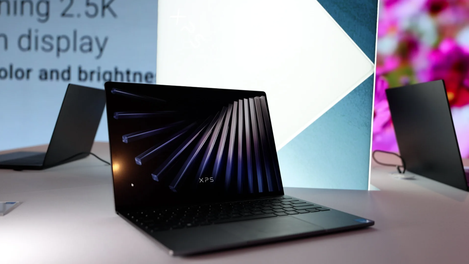 Dell XPS 13 (2026, model DX13260) — Intel Wildcat Lake laptop